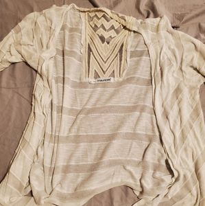 White Maurice's size 0/XL cover/cardigan
